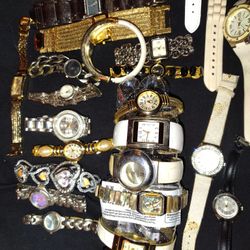 30 Qty Piece Watch Collection Vintage Windups Jewelry 