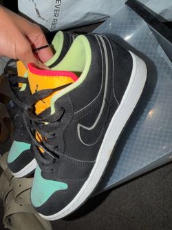 Jordan dunks