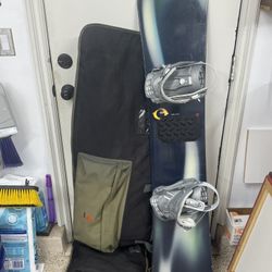 155cm K2 Satellite Snowboard With Bag