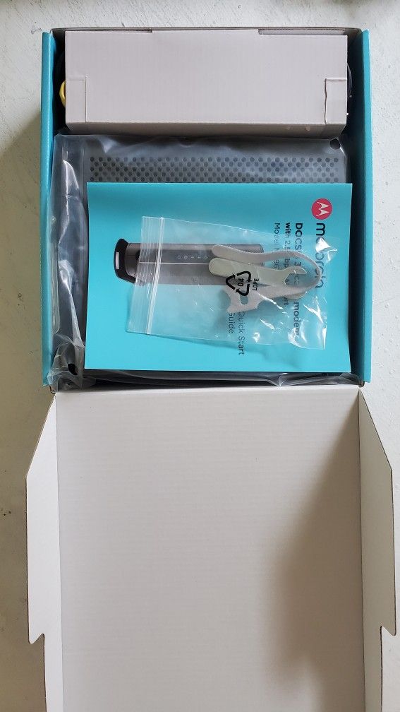 Motorola cable modem Docsis 3.1+32 x 8 , Docsis 3.0, Comcast