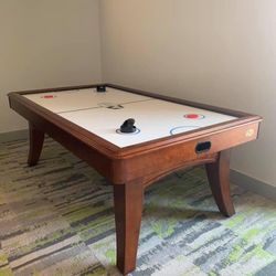 Air Hockey Table