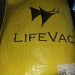 LIFEVAC EVERTHING IN PHOTO INCLUDED