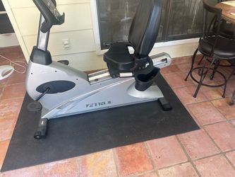 TRUE Exercise Bike