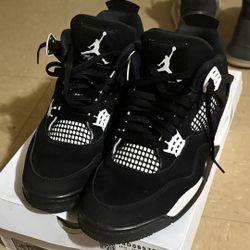 Air Jordan 4 Retro White Thunder 