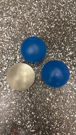 Slow rising squishy balls
