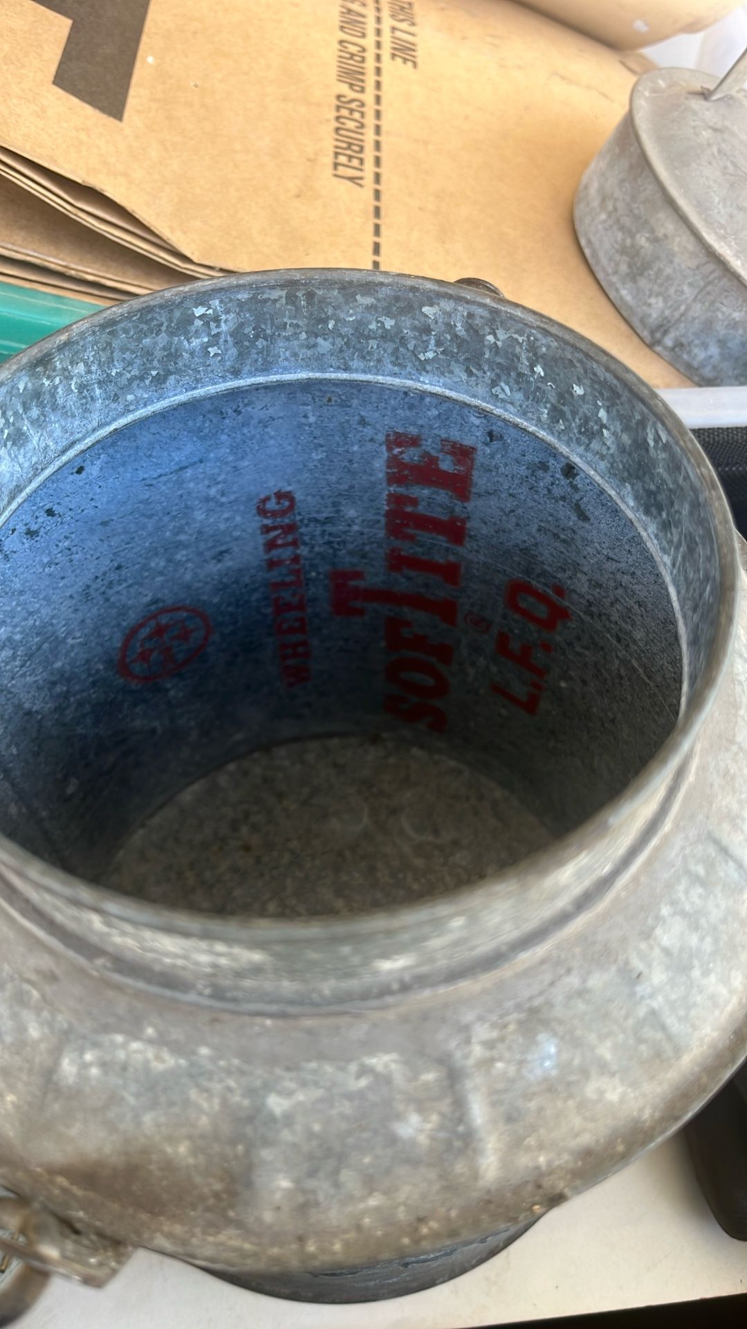 Vintage 1 Gal Milk Can With Cover.