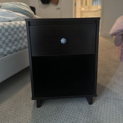 Modern Black Nightstand – Drawer + Open Shelf