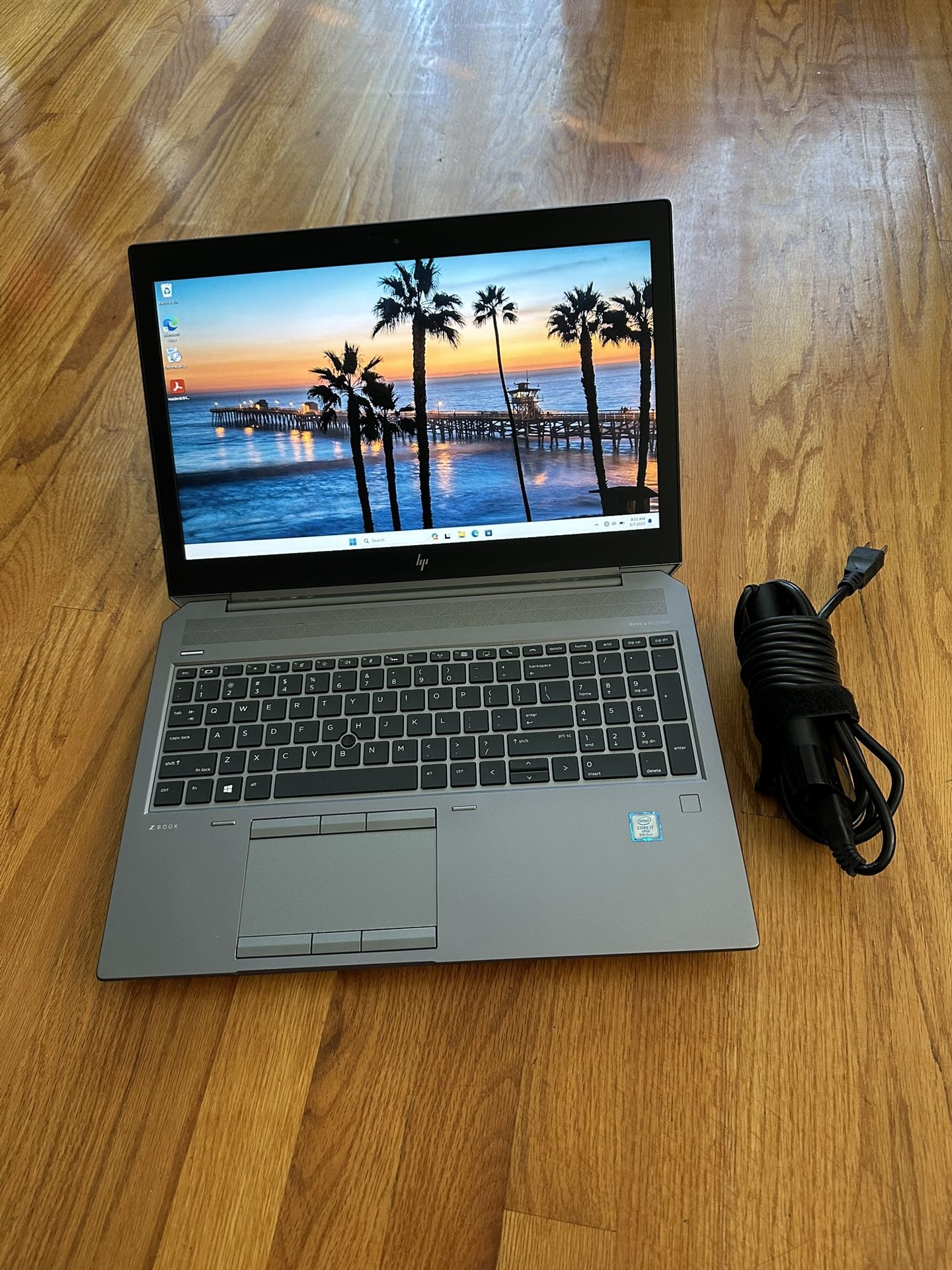 15.6 inches HP Zbook G6 Laptop Win11 Pro i7 9850H 6-Cores @2.6Ghz RAM 32Gb SSD 256Gb & 500Gb Nvidia T1000 Microsoft Office 2021 Workstation 