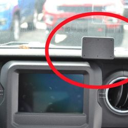 Pro-clip center dash mount - Jeep Wrangler 2018 JL