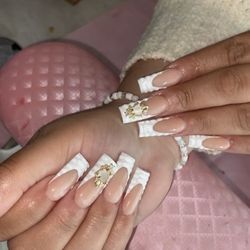 Acrylic Nails 🎀