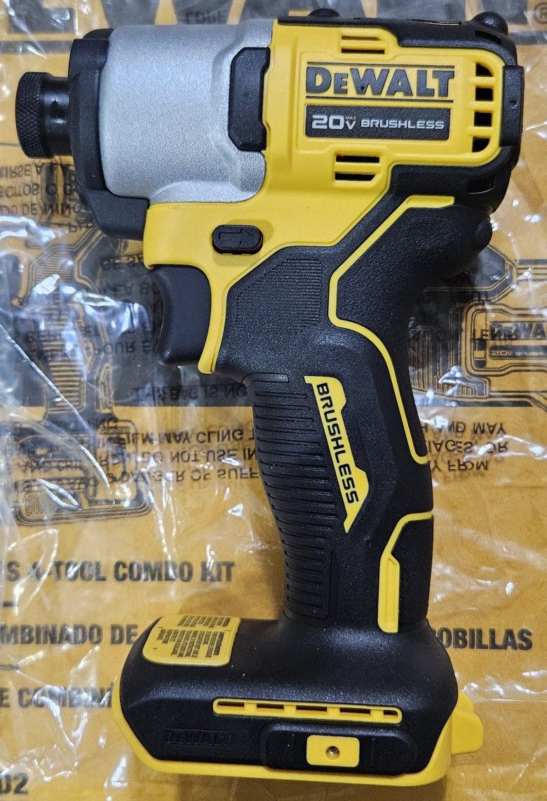 Dewalt 20-volt Cordless Brushless Impact driver DCF840 Brand brand new Tool only never used.