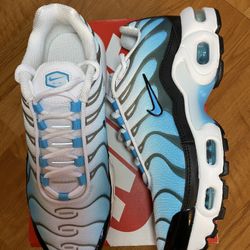 New Girls Boys Nike Sz 5 Shoes Air Max Plus 