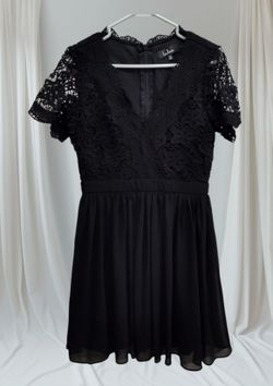 Like-new, Lulus black lace dress, size medium