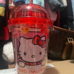 Hello Kitty Tumbler With Candy