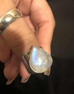 Sterling Silver Moonstone Ring