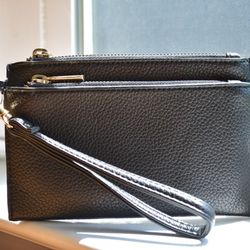 Small Black Wristlet