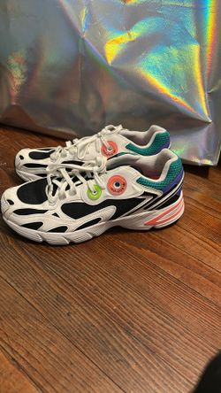 Adidas Astir 9.5