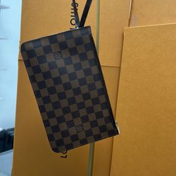 Louis Vuitton Handbag Damier EBE