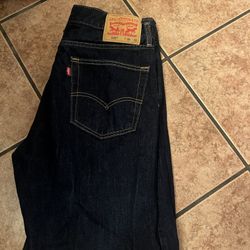 Levi’s Jeans 👖 Size 34x32 