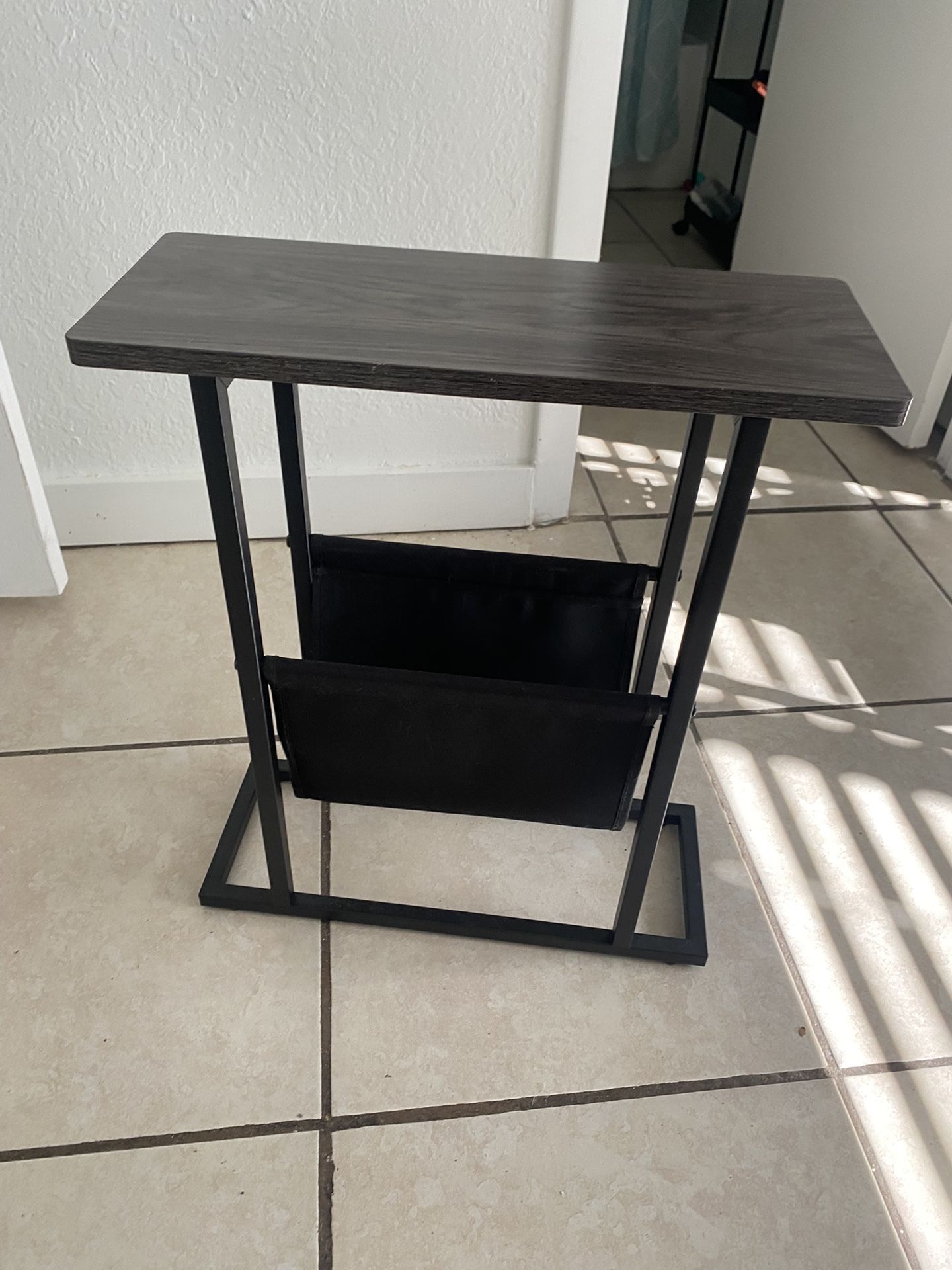 Slim Side Table With Magazine Storage