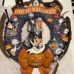 The Nightmare Before Christmas Illuminating Halloween Wreath