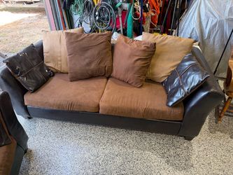 Riverstone Sierra Microfiber Living Room Set