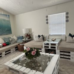 Module Custom Pallet Couch
