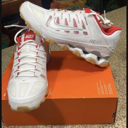 Nike Men’s Shoes 10.5