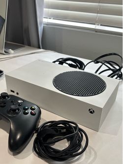 Xbox Series S & Controller