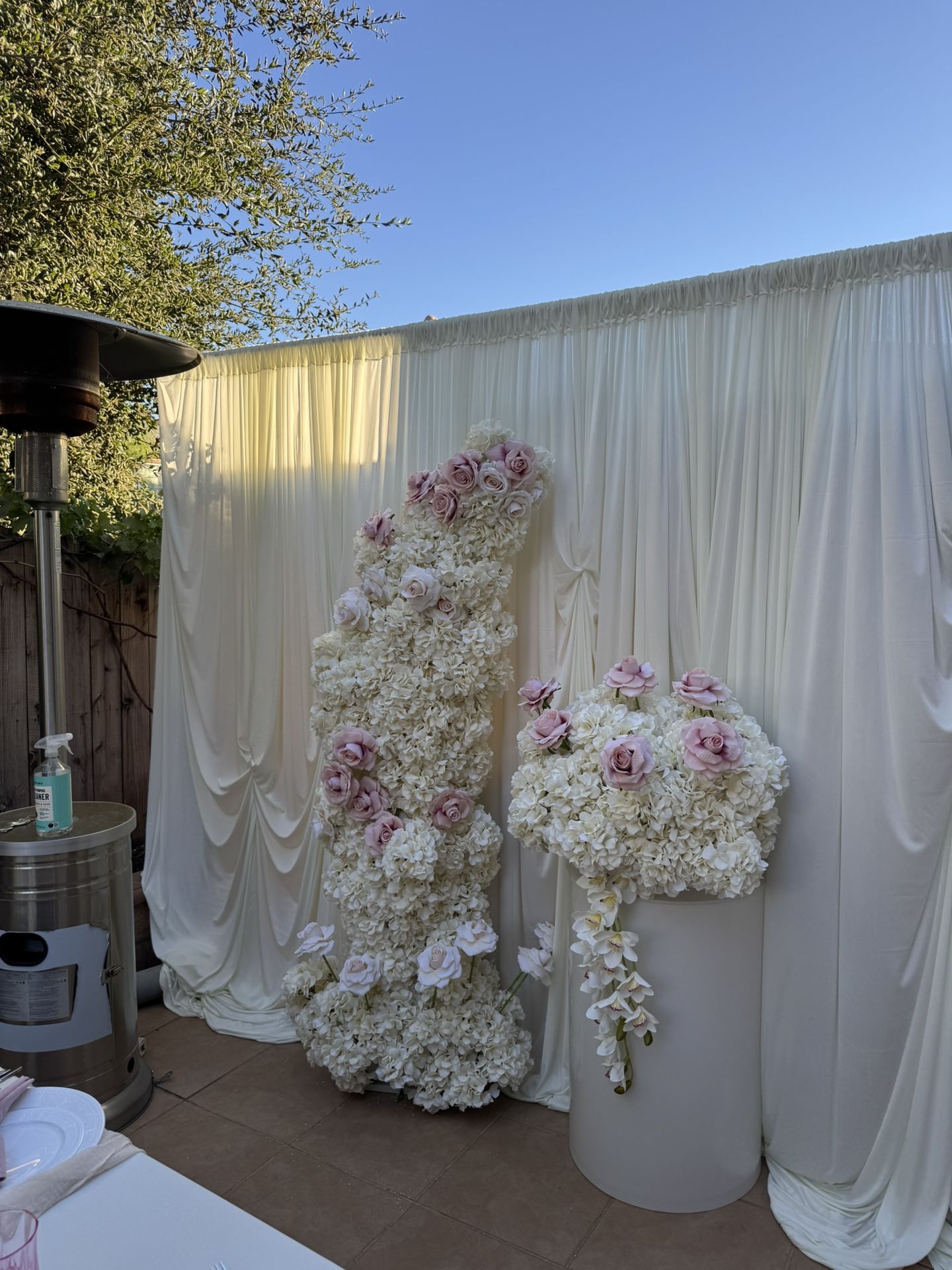 Floral Arrangement, Backdrop
