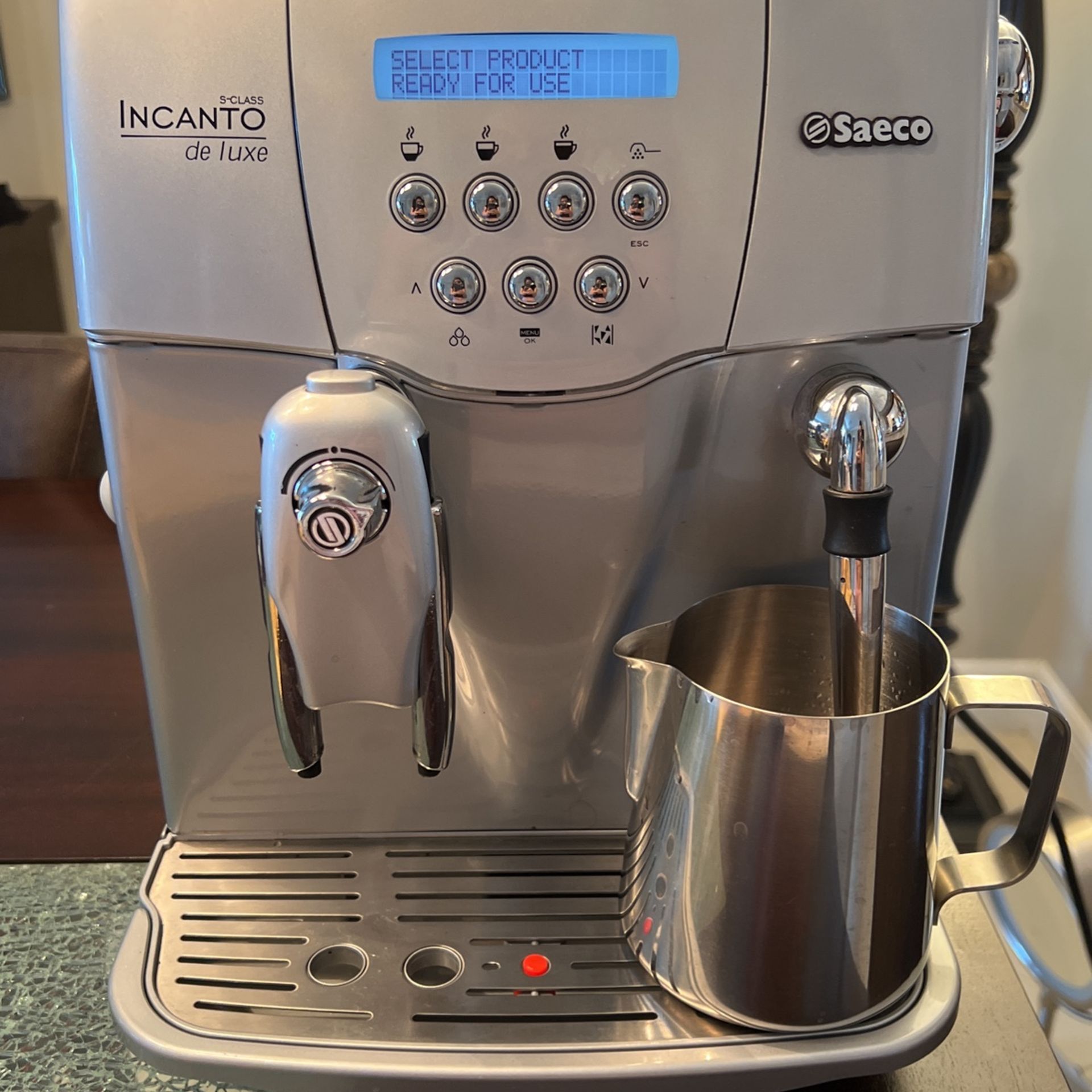 Saeco Incanto Deluxe Espresso Machine