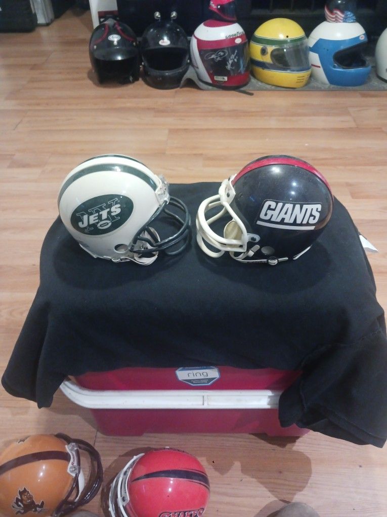New York Jets & New York Giants Mini Helmets