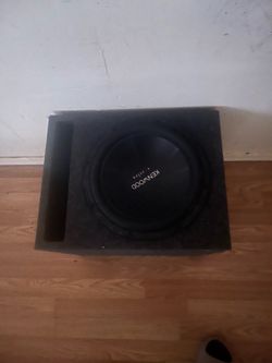 Kenwood subwoofer and box