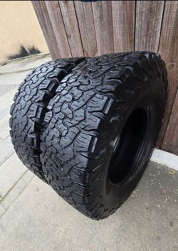 35x12.50R20 BFgoodrich ko2