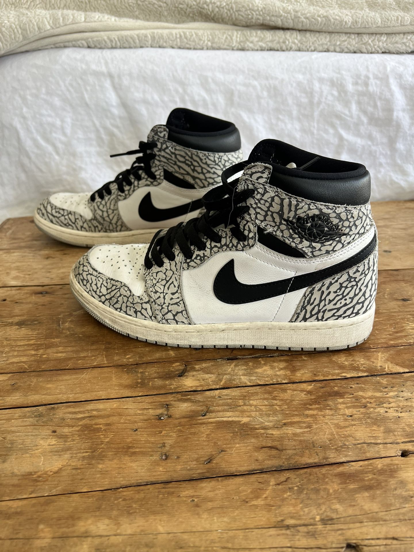 Nike Air Jordan 1 Retro High OG “Elephant Print” Size 9.5 - Like New