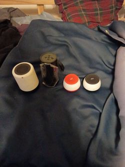 Blootooth speakers