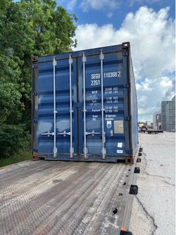20’ shipping container