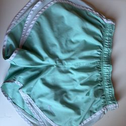 Nike Dri-Fit running shorts S mint green