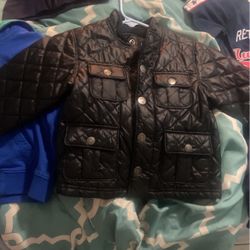 11jackect For Boys 10and 20$ 