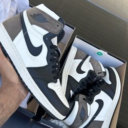 Jordan 1 Mocha (PRICE IN DESCRIPTION)