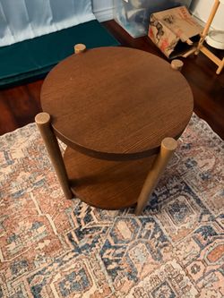 IKEA ROUND COFFEE TABLE