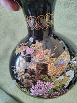 Mci antique vase