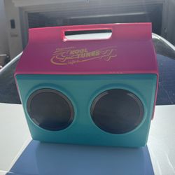 Igloo Cool Tunes 🎵 Bluetooth Speaker Cooler 