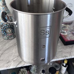 Ss BrewTech Stainless Steel Brewing Kettle - 5.5 gal.