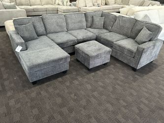 Large Comfy Charcoal Sectional And Ottoman 