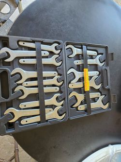 15 pieces pittsburgh open wrenchs