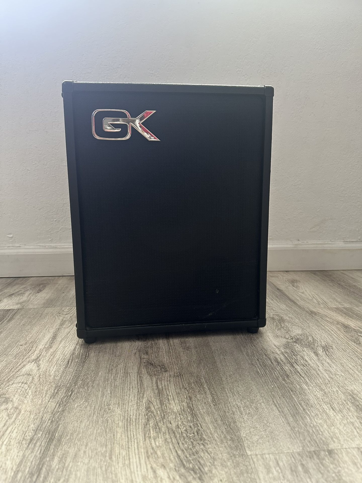 Gallien-Krueger MB108 25W 1x8 Bass Combo Amp With Tolex Covering