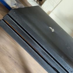 PS4 Pro 1 Tb SSD 