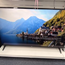 LG 55-inch 4K Smart UHD TV (WMP015683)