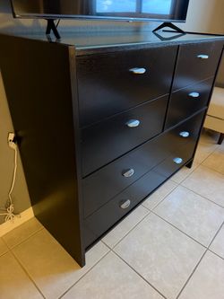 Black-Brown 6-Drawer Dresser with Glass Top